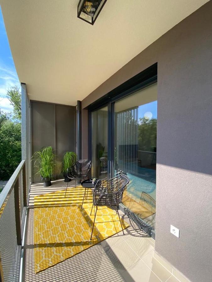 Mosonmagyaróvár Kugli'S Home, Boutique Apartman מראה חיצוני תמונה
